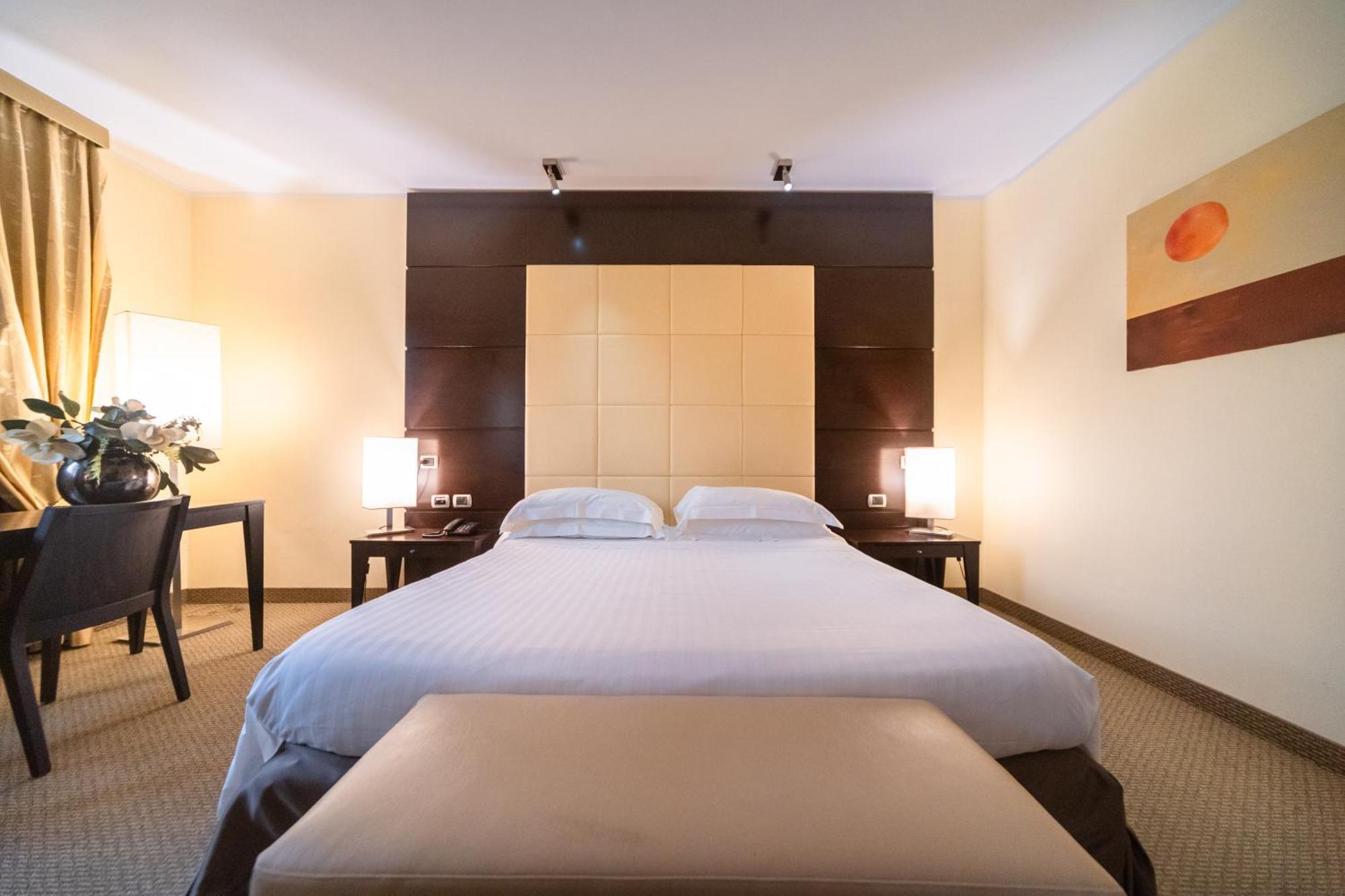 Hotel Airone - Ombrellone Incluso Al Bagno Dolce Vita A Marina Dal 1 Giugno Al 15 Settembre Grosseto Bagian luar foto